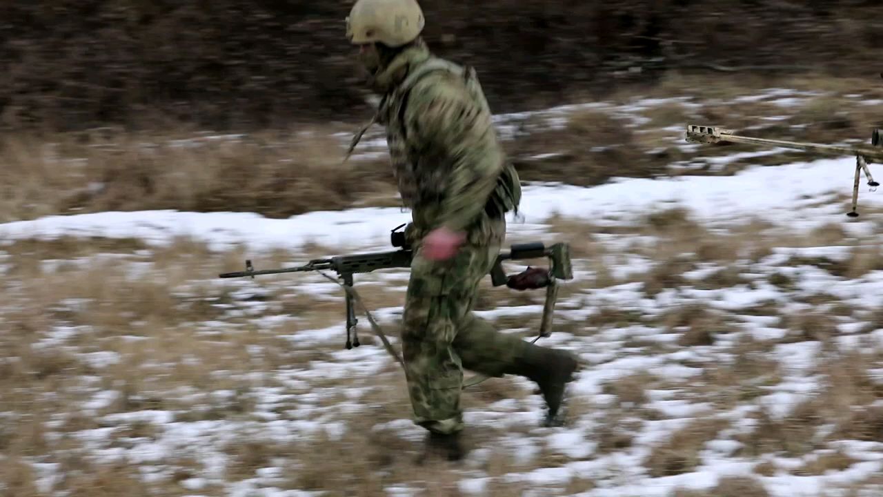 用ЗВО狙击手对СВД步枪射击的准确性进行训练